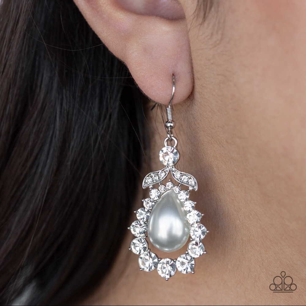 Award Winning Shimmer- White